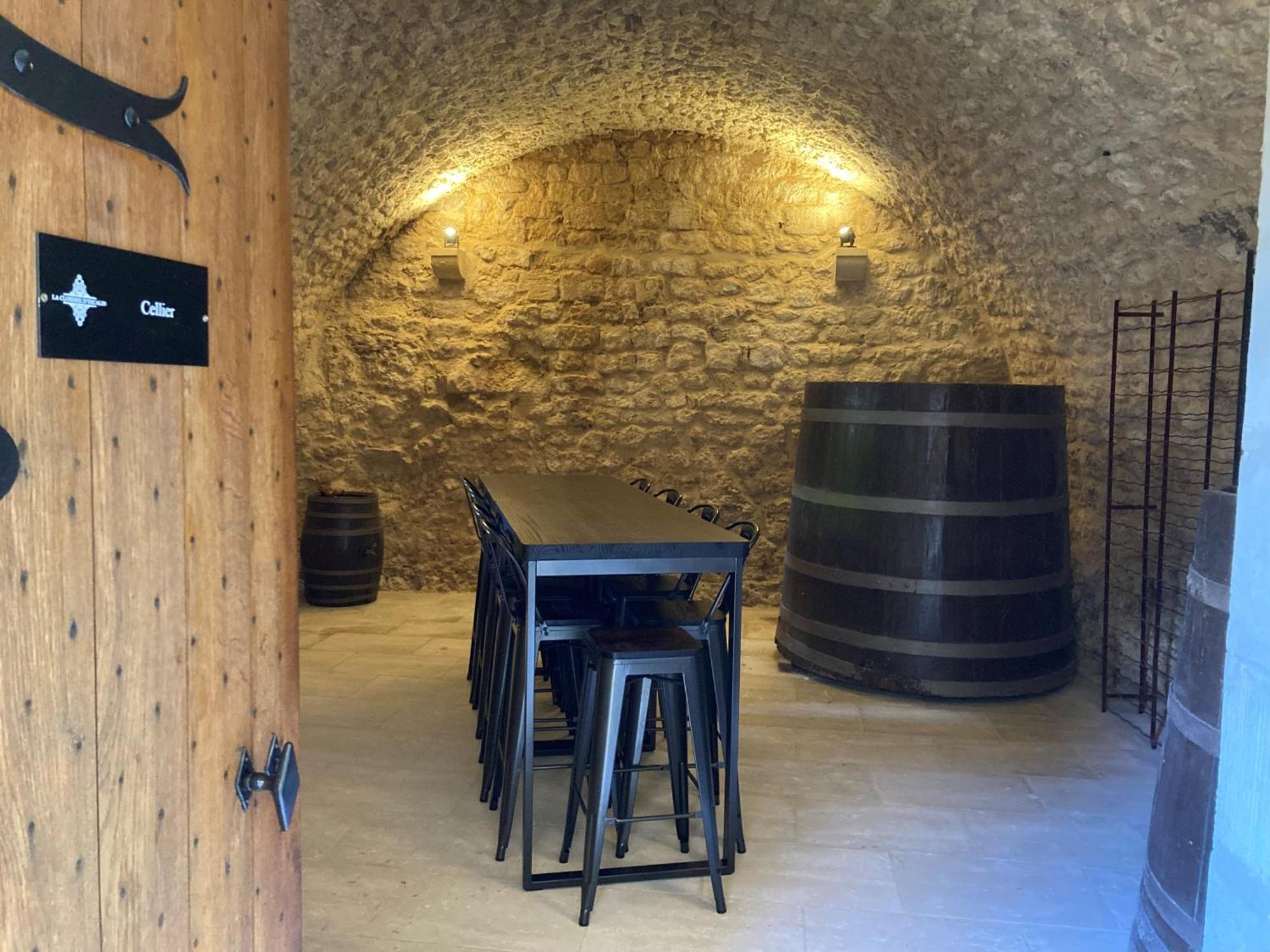 La Closerie D'Escalin Gite 12 Personnes Et Jacuzzi La Garde-Adhémar Buitenkant foto